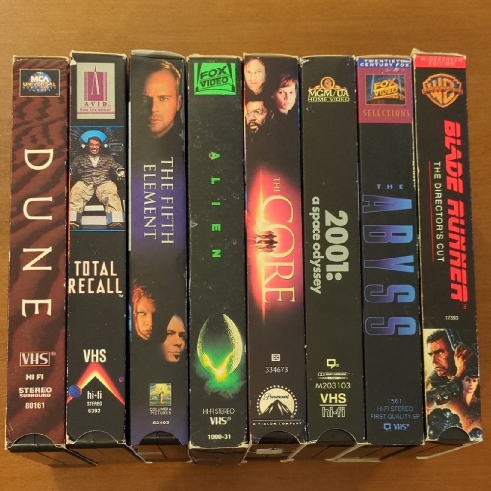 Sci-fi VHS Bundle 8 Tapes